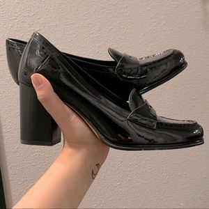 MICHAEL KORS HEELED LOAFERS